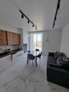 Яровиця Люкс