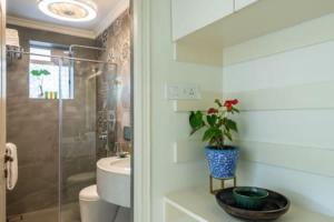 Luxurious Apartment with a Pool near Candolim 10