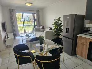 Outerspaces- 2 Bedroom apartment-Sandton - Modderfontein
