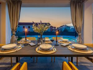 Brand new Villa Maslina with Pool