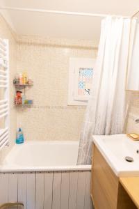 Maisons de vacances Maison au calme : photos des chambres