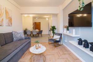 Luxury view of Acropolis