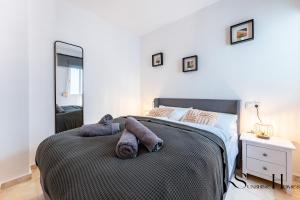 Central Seaside Lux 1min away to beach with Terrace