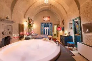 Cappadocia Acer Cave Hotel - 内夫谢希尔