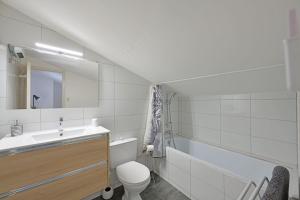 La TOUR DES TEINTURIERS - AC CLIM - WiFi - BALCON