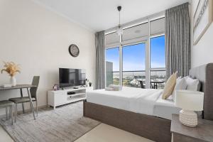 Cozy Studio in Damac Hills
