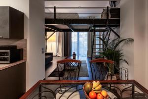 Appartements Manhattan Loft - centre - 5 mn a pied gare - parking prive - patio : photos des chambres