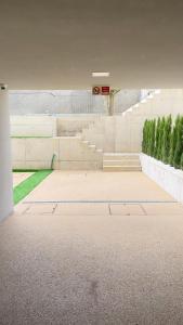 Large Studio Foz Cool Living