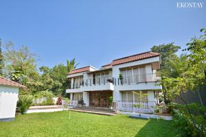 EKOSTAY Gold - Amara Villa