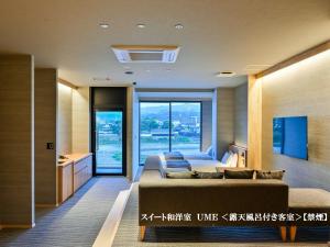 Hitoyoshi Onsen Nabeya