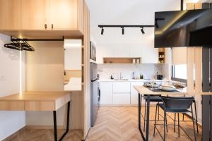 Studio Verde Glaros w. Outdoors, near the Beach