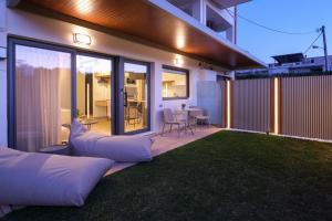 Studio Verde Glaros w. Outdoors, near the Beach