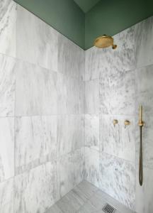 Aqkk Athinaidos Premium Quarters With Jaccuzi Athens