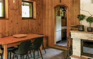 3 Bedroom Stunning Home In Studzienice