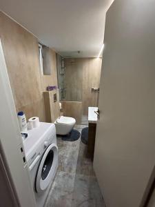 Ήσυχο δυάρι με καταπληκτικό αίθριο !