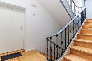 Outstanding Santos Spacious 2 Bedroom Apt w AC