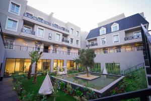 luxury Apartment Al Majdiah Residence،9