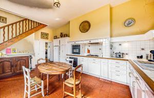 Maisons de vacances Amazing Home In Saint-agne With Wifi : photos des chambres