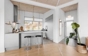 Four-Bedroom Holiday Home In Knebel