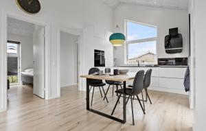 Awesome Home In Otterup With Wifi