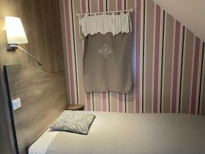 Hotels Restaurant Hotel Logis Chez Sophie : photos des chambres