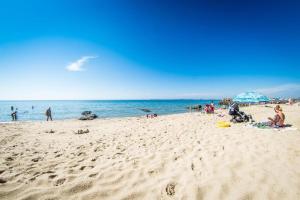 Seaside Serenity Studio - Premier Fort Beach