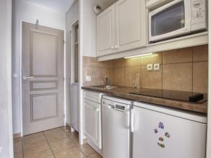 Appartements Apartment Les Rivages de Coudouliere-14 by Interhome : photos des chambres