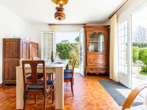 Maisons de vacances Holiday Home Villa de la Grosse Pierre by Interhome : photos des chambres