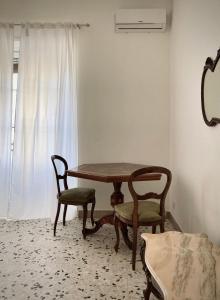 Catania historical artist flat