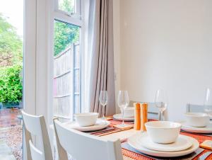 Contemporary City Centre Apartments with Garden