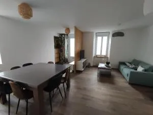 Agréable maison de bourg - Andrezé