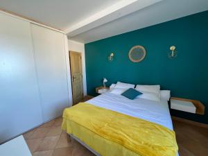 Appartements Location de charme l ile rousse : photos des chambres