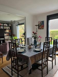 Maisons de vacances Belle maison familiale avec parking : photos des chambres