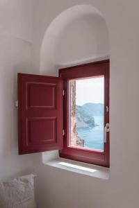 Terracotta Cave House (2)