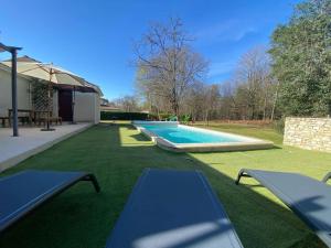 Maisons de vacances Maison calme proche Perigueux et piscine chauffee : photos des chambres