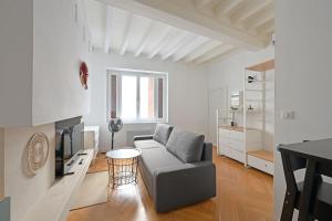 Studio Marie - Proche Théatres et Place des corps saints - WIFI - 3-star hotels in Avignon