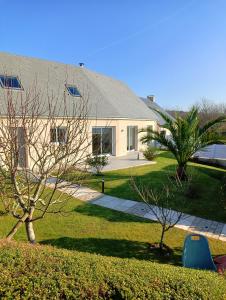 Maisons de vacances le gite du domaine du cotis : Maison 1 Chambre