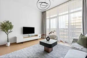 Silkhaus Elite 1BDR Next to Golf Course & Club - Al Mafrak