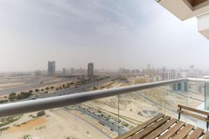 Siraj Tower - Colourful Studio