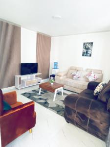 Omuts classy one bedroom Ruaka