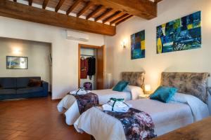 La Dimora nellAnfiteatro Superior room and apartment Self check in Elevator Air Conditioning