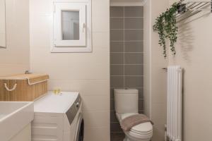 Colourful & Modern Apartment