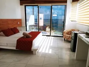 MOONROOF2 - Puerto Morelos