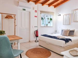 MINHA CASA SUA CASA - Cozy Little House, AC & WiFi