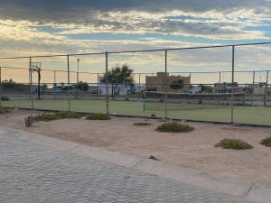 Laguna Beach House - Beachfront house sleeps 9