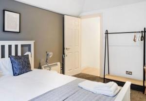 New Soho Loft - Apt 3 by Indigo Flats