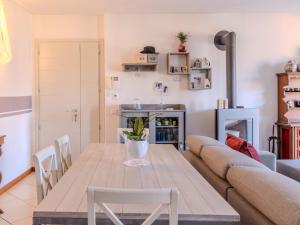 Apartment di Lalla by Interhome