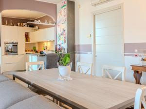 Apartment di Lalla by Interhome