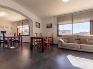 Holiday Home Alcazar by Interhome