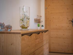 Apartment L O 12 by Interhome